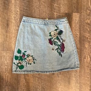 Denim embroidered skirt